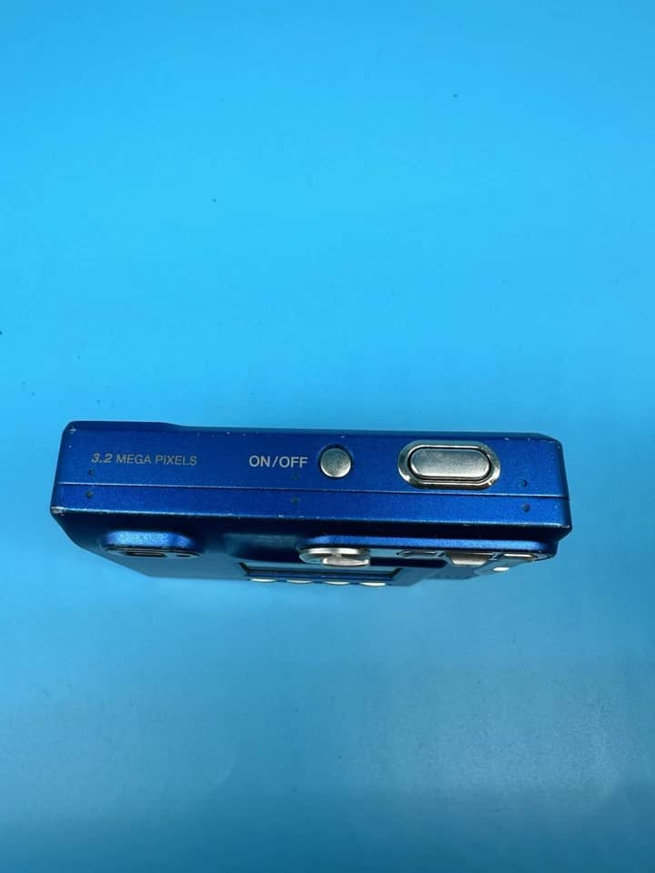 Minolta DiMAGE Xg Digital Cameras Red Used - Good