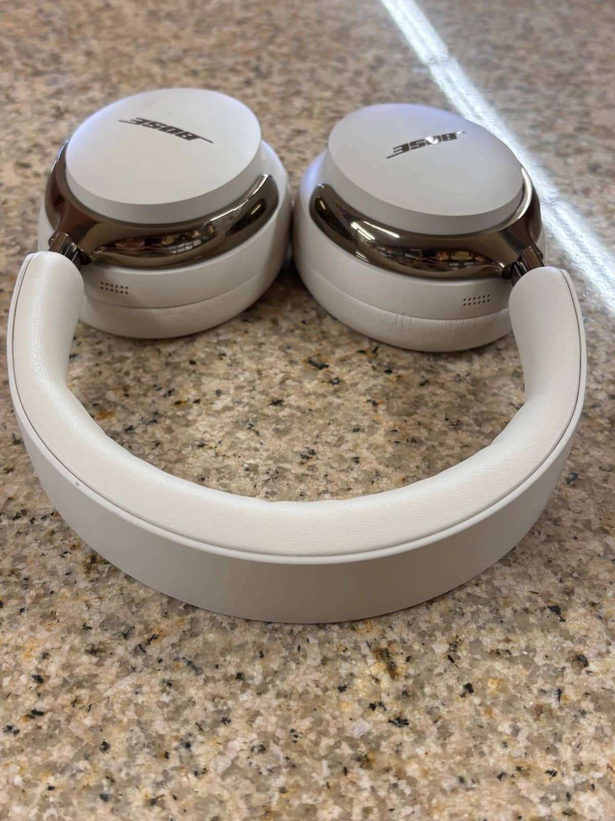Bose QuietComfort Ultra 2nd Gen Headphones & Earbuds Desert New