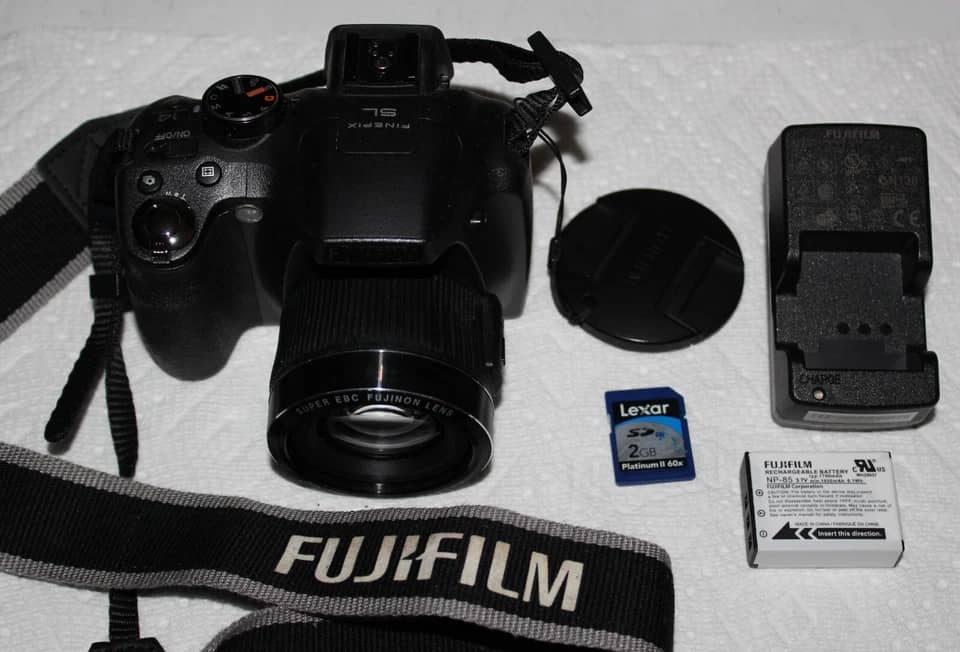 Fujifilm sl300 Digital Cameras Black Used - Good Body Only