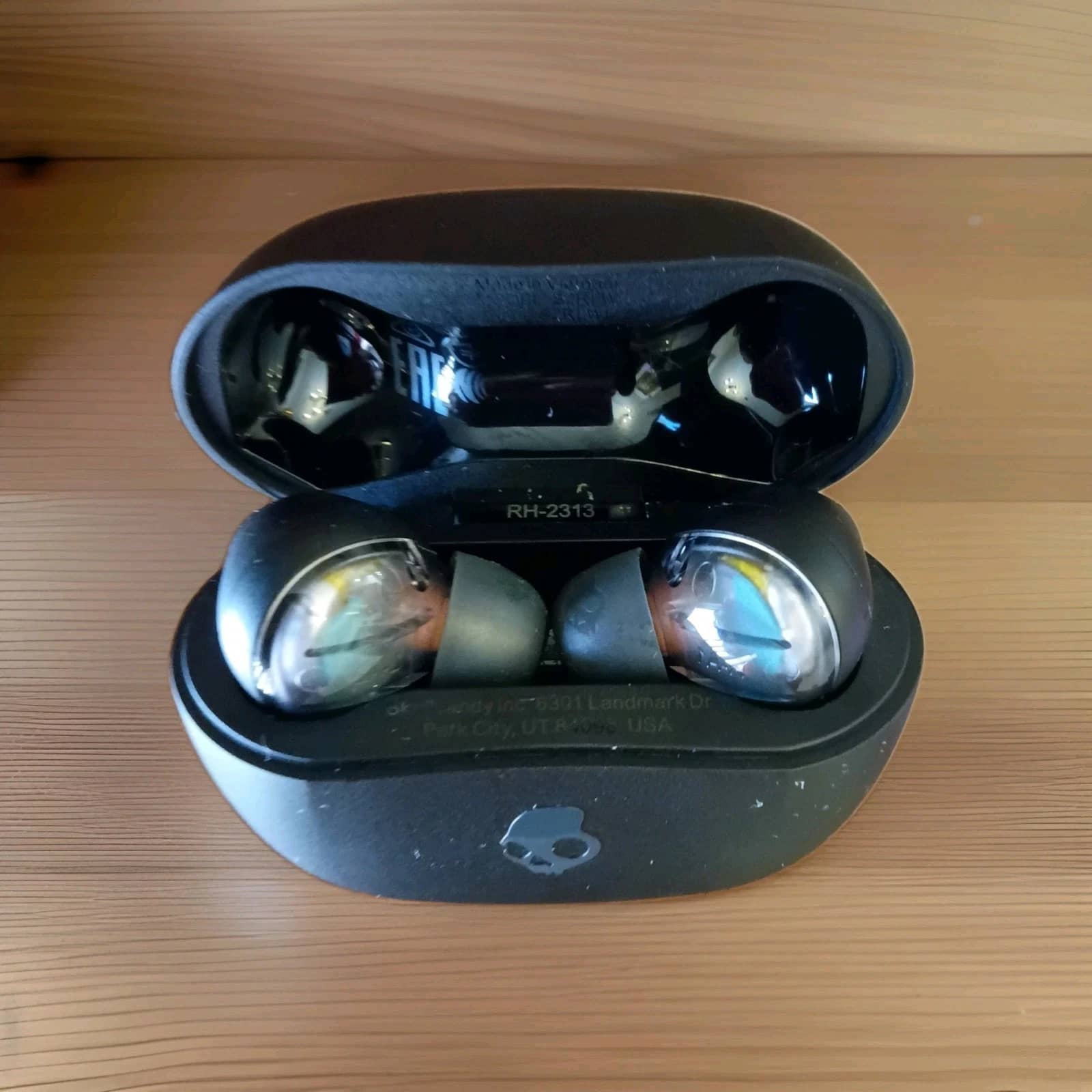 Skullcandy Rail Headphones & Earbuds Black New