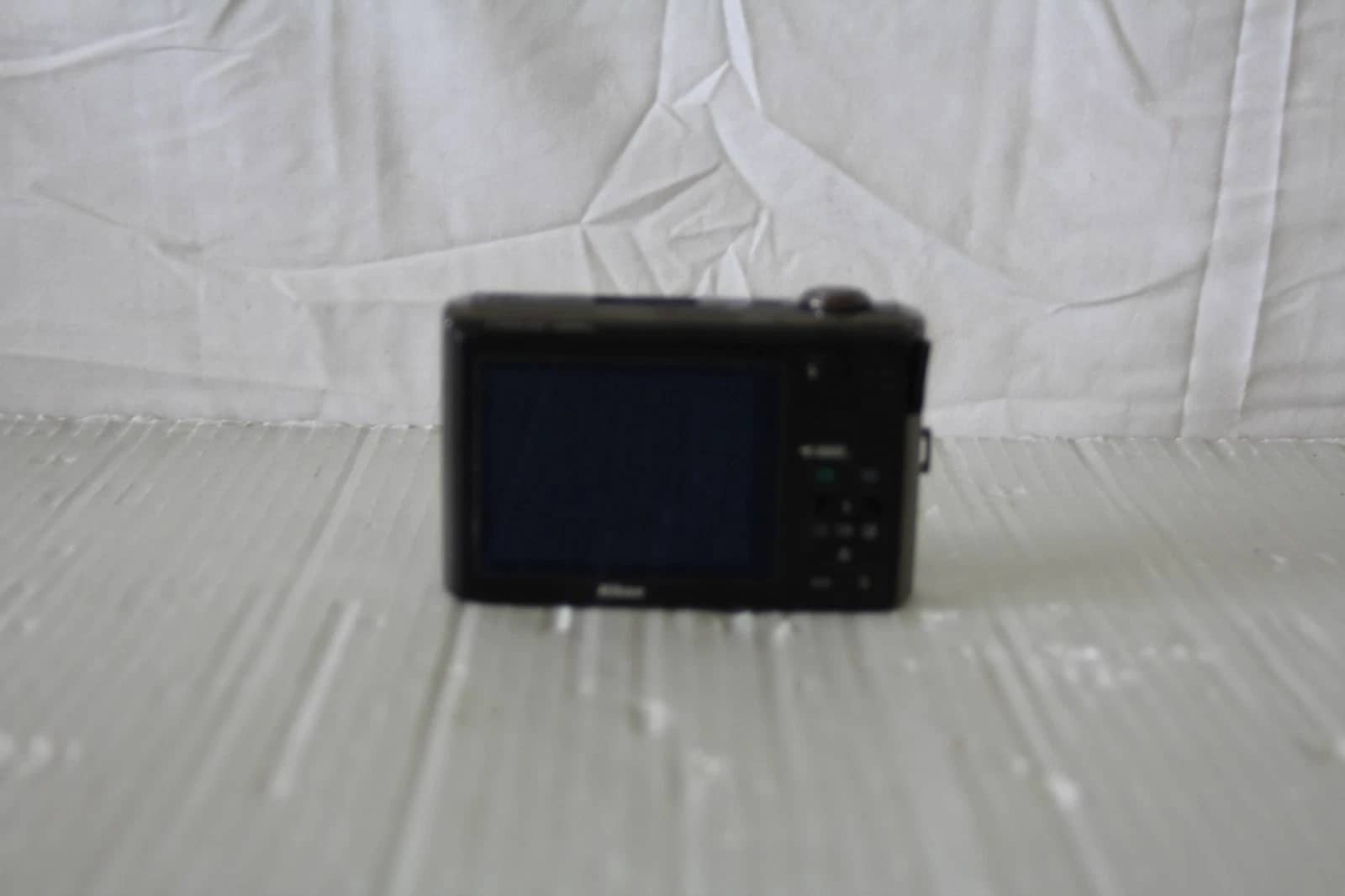 Nikon COOLPIX s1000pj Digital Cameras Silver New Body Only