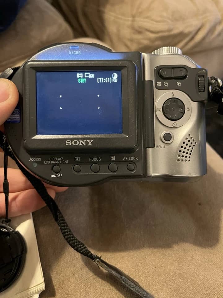 Sony MVC-CD400 Digital Cameras Black New Body Only