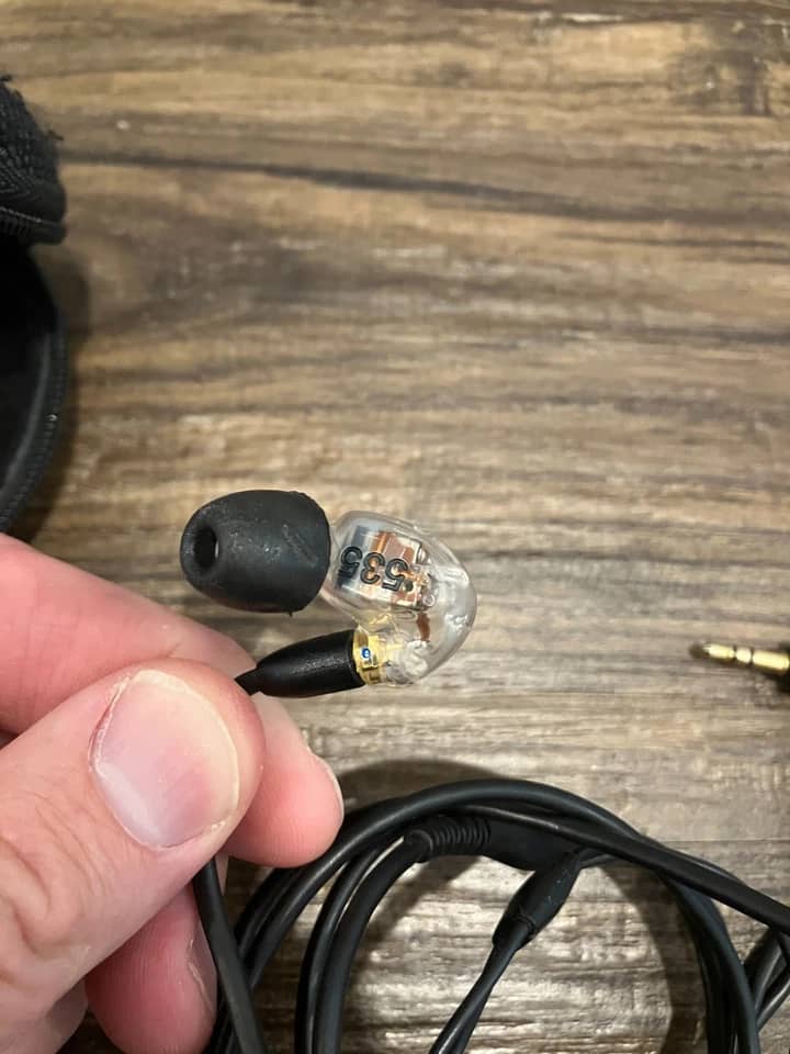 Shure SE535 Headphones & Earbuds Transparent New