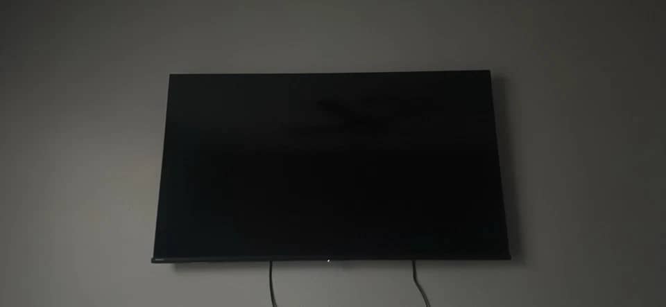 Hisense 55R7G5 TVs