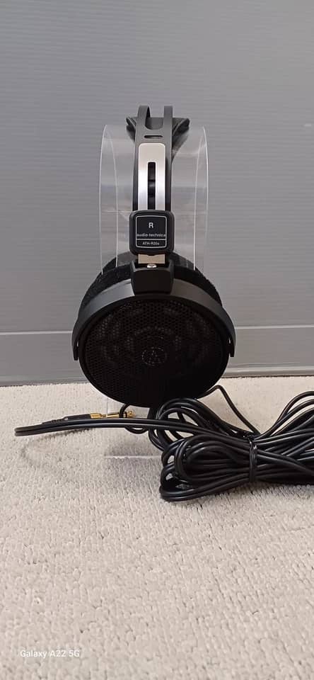Audio-Technica Audio-Technica ATH-R30x Headphones & Earbuds 