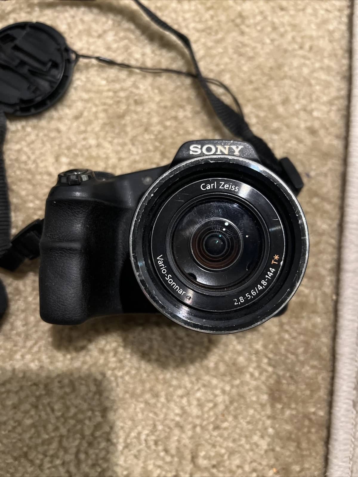 Sony Cyber-shot DSC-HX20V Digital Cameras Black Used - Good Body Only
