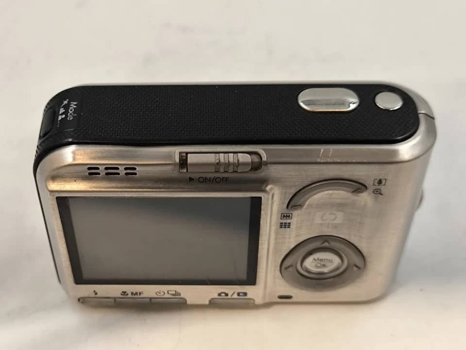 HP Photosmart R817 Digital Cameras