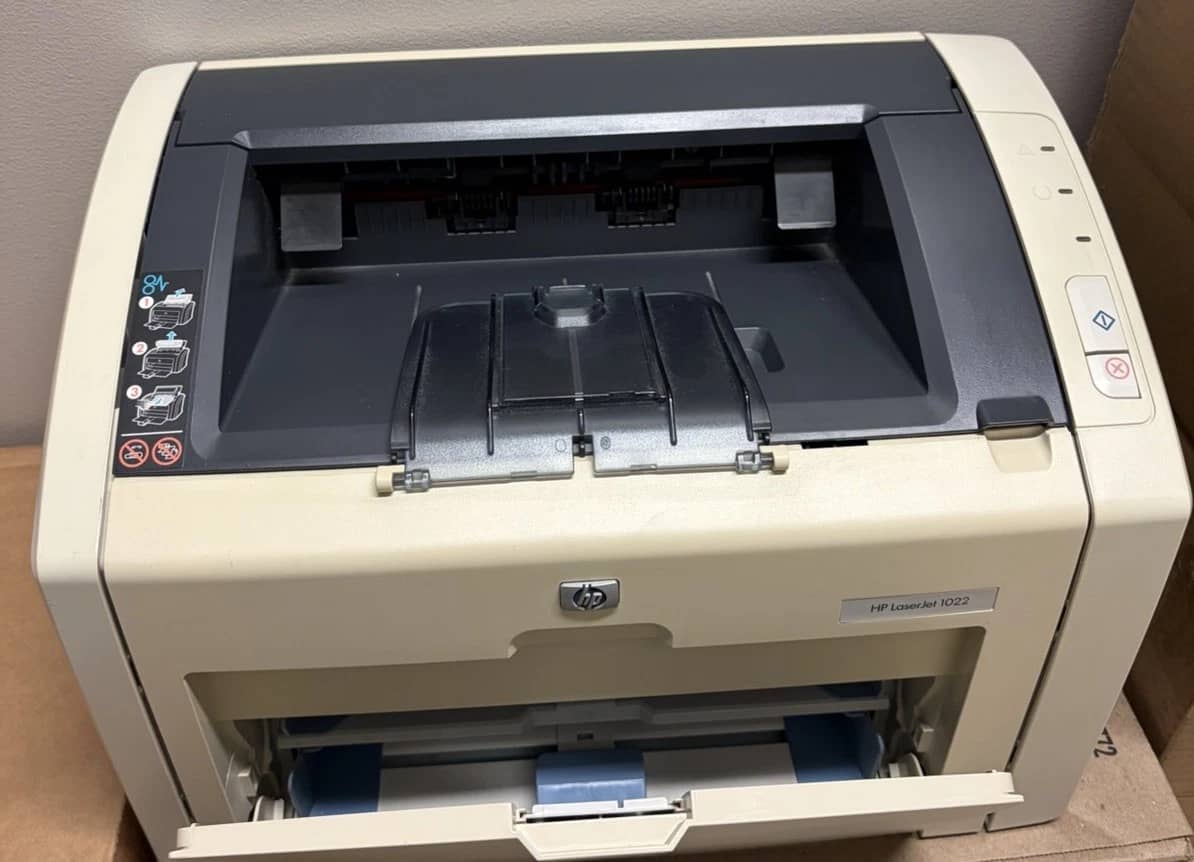 HP LaserJet 1022 Q5912A Printers For parts or not working