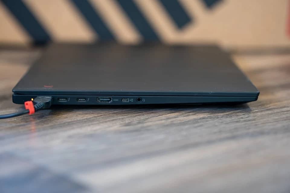 Lenovo ThinkPad X1 Extreme Gen 2 Computers