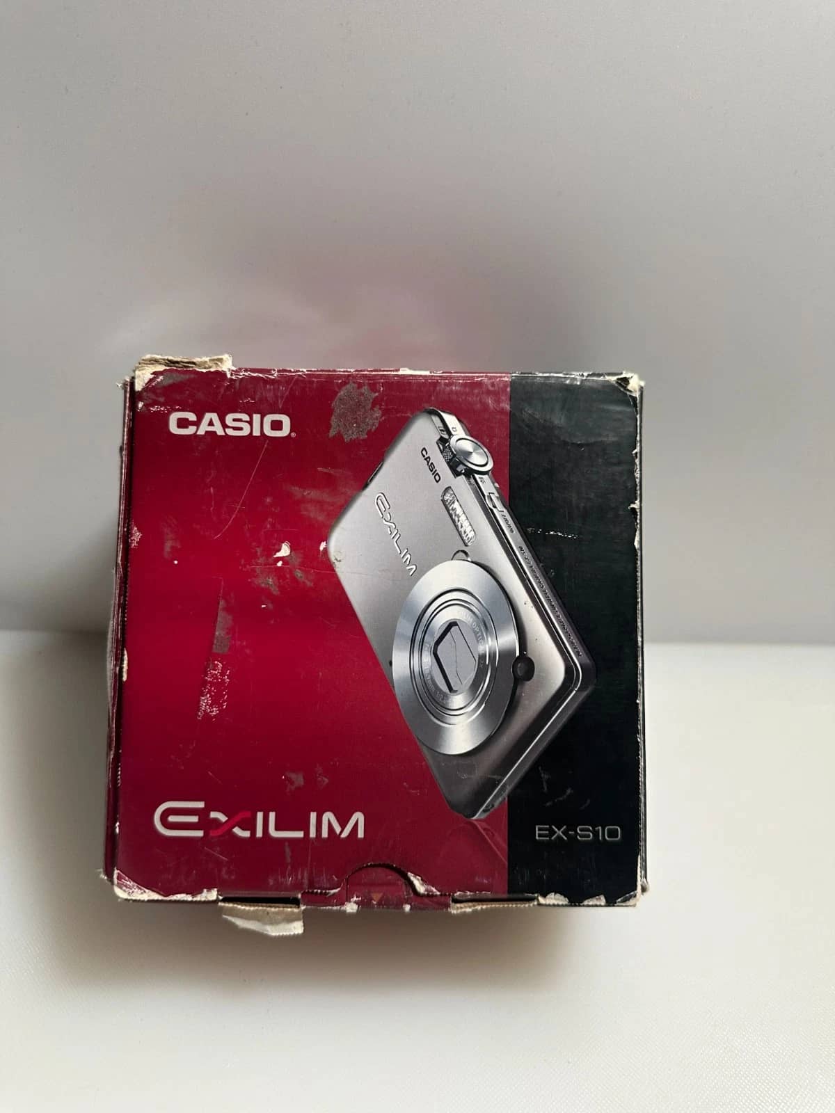 Casio Exilim EX-S10 Digital Cameras Red Used - Good Body Only