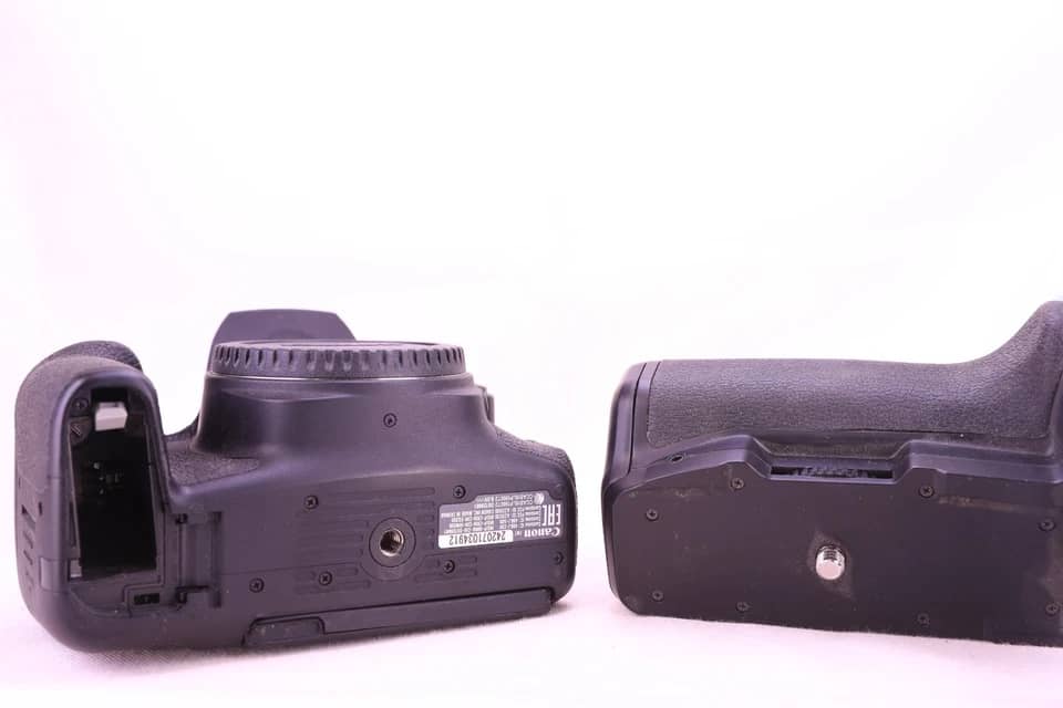 Canon EOS Rebel T7i Digital Cameras