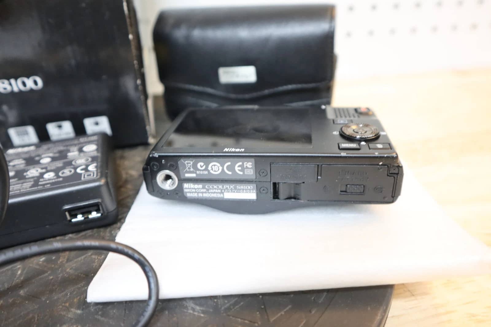 Nikon COOLPIX S8100 Digital Cameras Black New Body Only