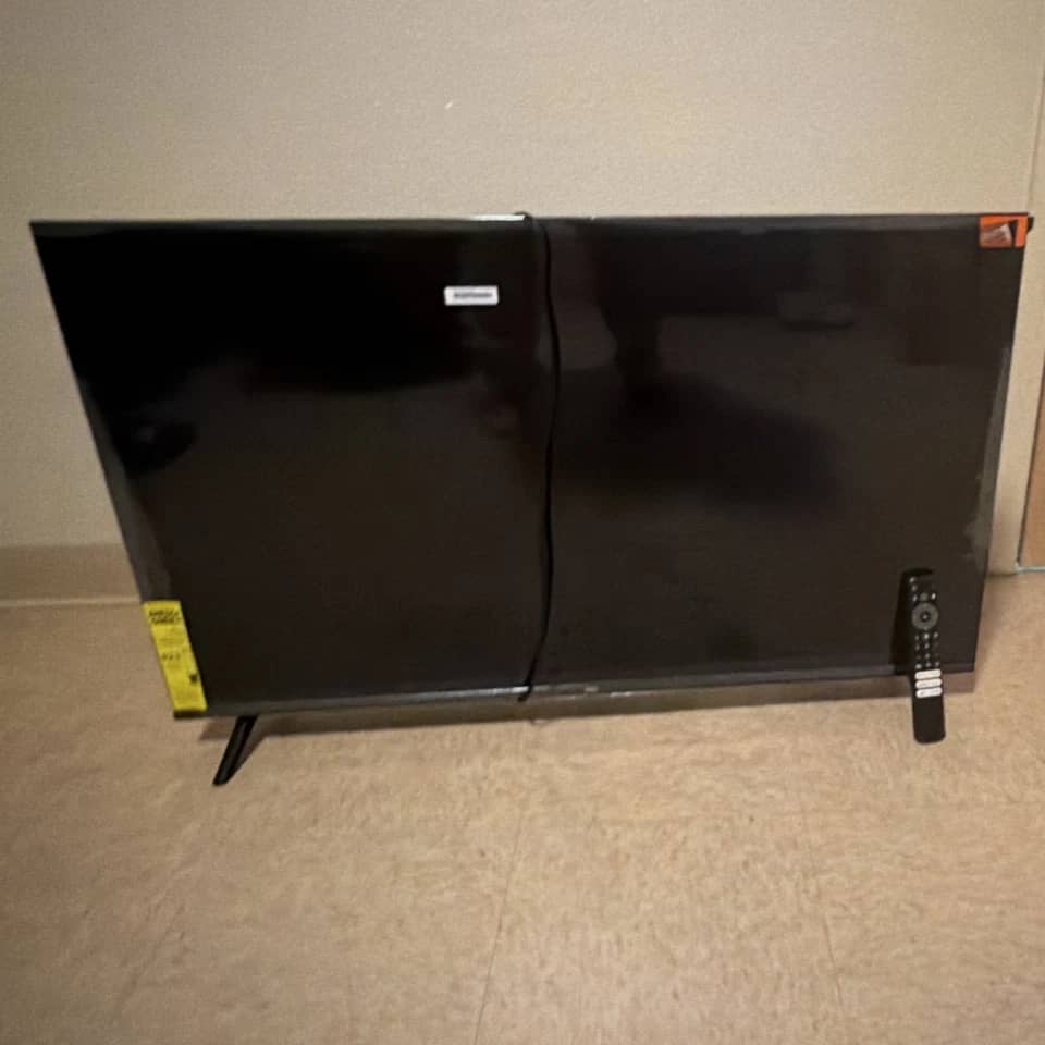 TCL 43LJ5500-UA TVs