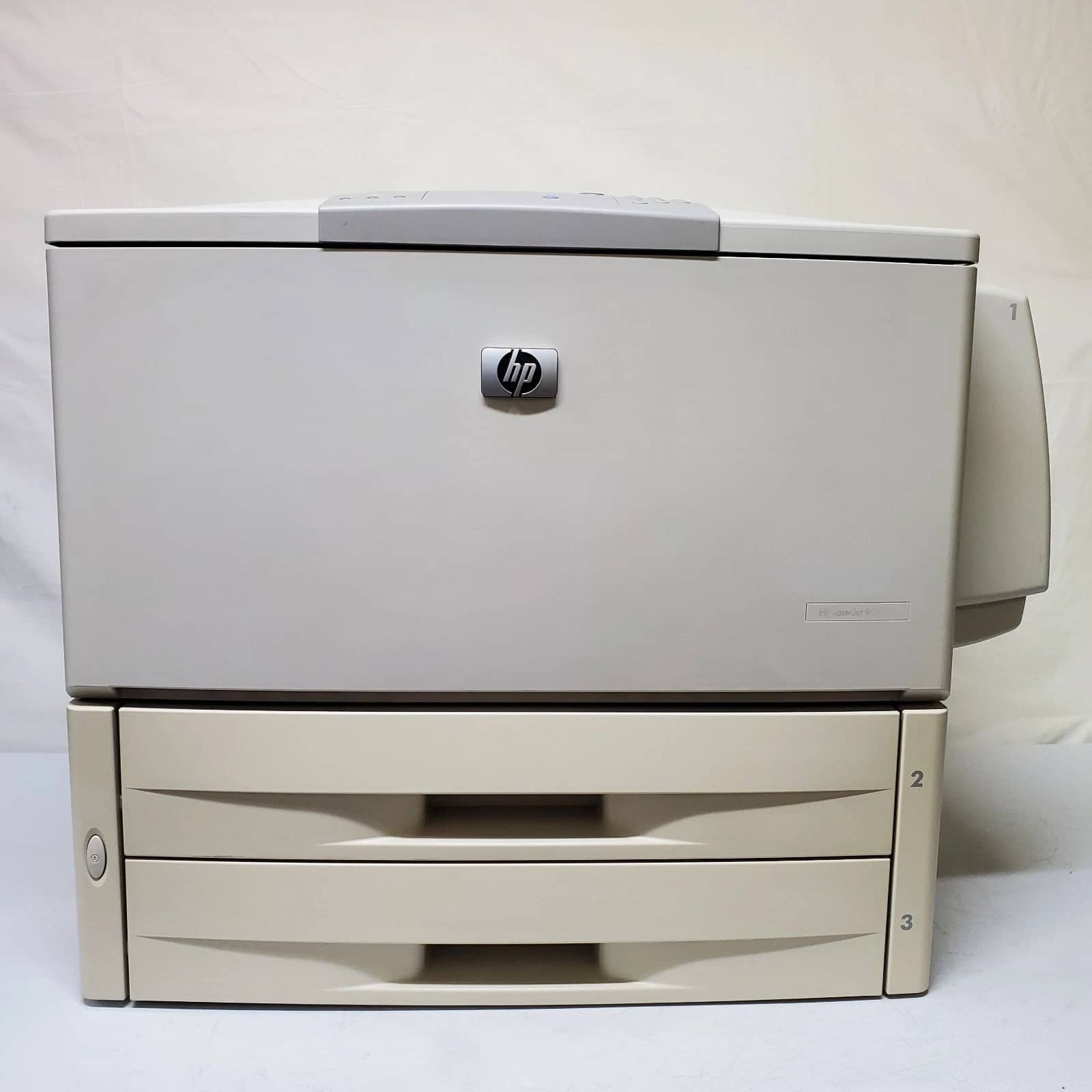HP LaserJet 9040DN Printers Used - Good