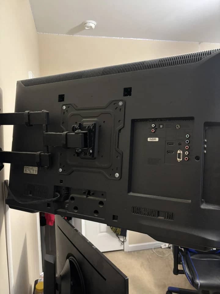 Sony kd32w830k TVs
