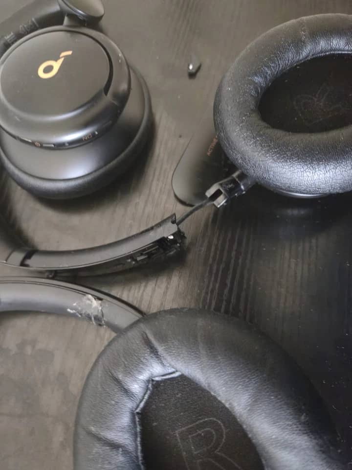 Soundcore Life Q30 Headphones & Earbuds 