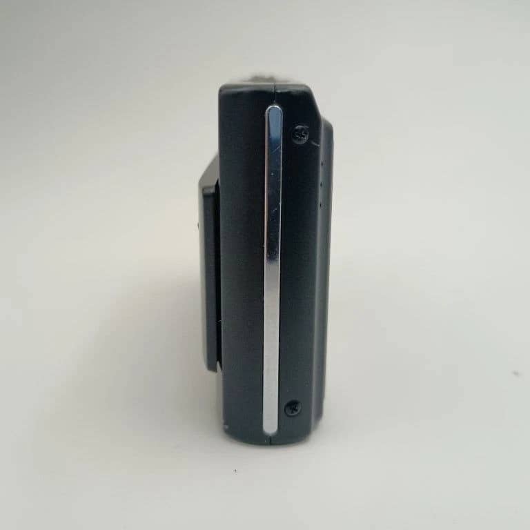 Sony Cyber-shot DSC-T10 Digital Cameras Silver New Body Only