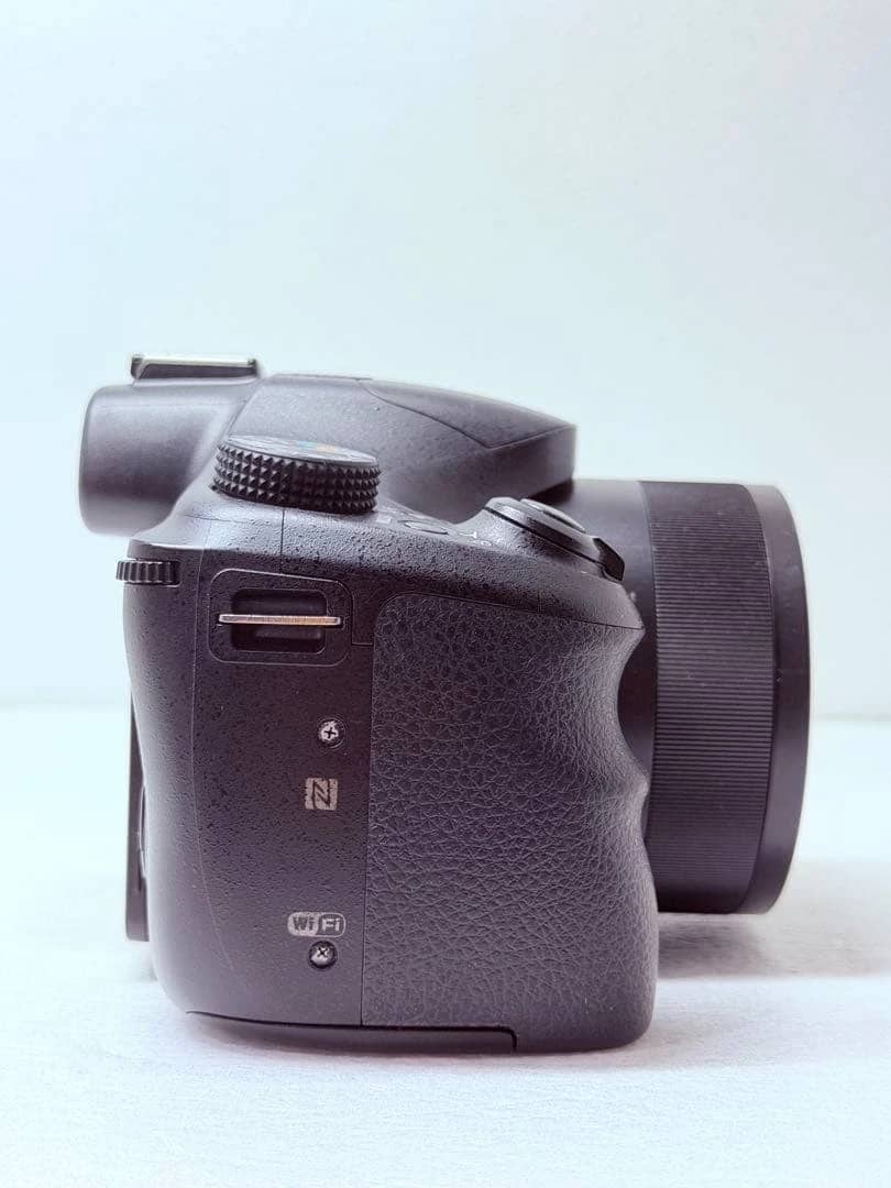 Sony Cyber-shot DSC-HX400V Digital Cameras Black Used - Good Body Only