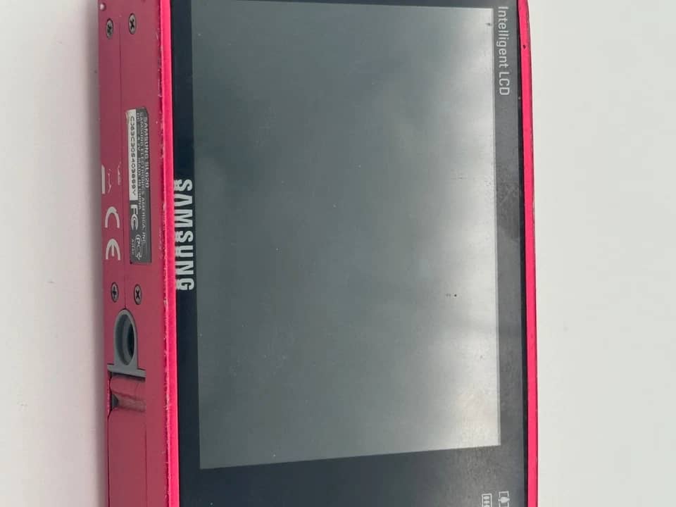 Samsung sl620 Digital Cameras Red New Body Only