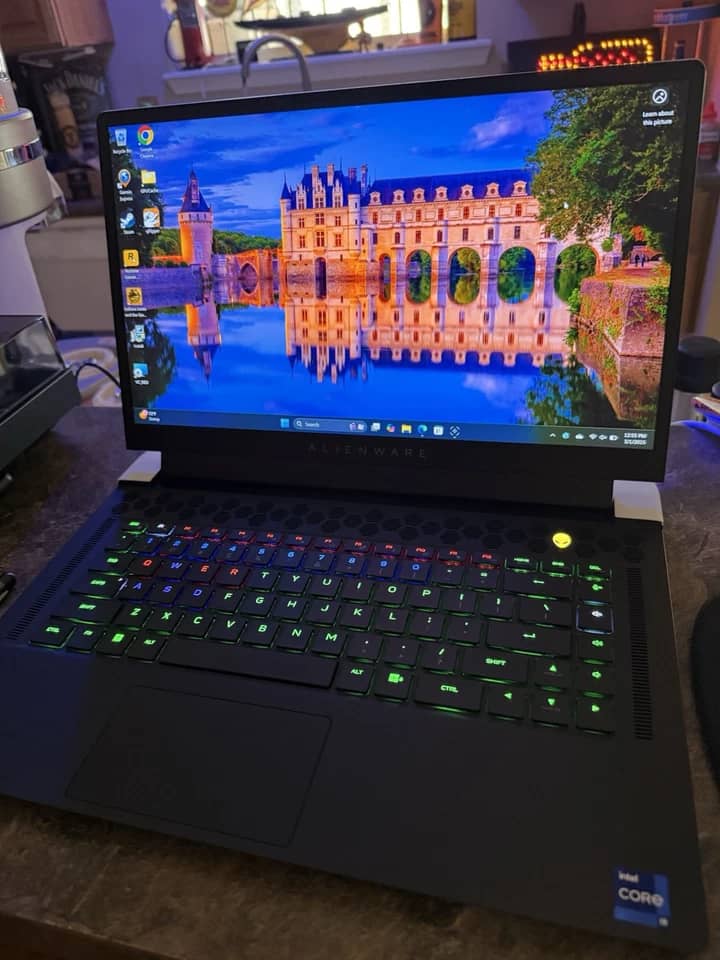 Dell Alienware x15 R2 Computers