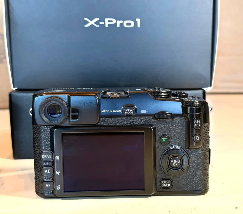 Fujifilm X-Pro 1 Digital Cameras Black New Body Only