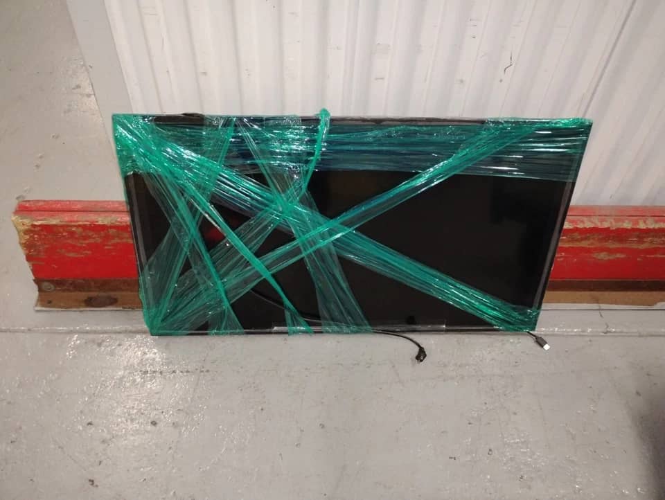 TCL 40s325 TVs