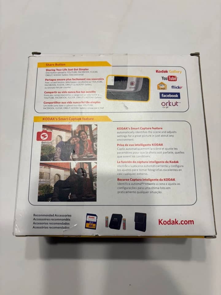 Kodak EasyShare C183 Digital Cameras Blue Open-Box Excellent Body Only
