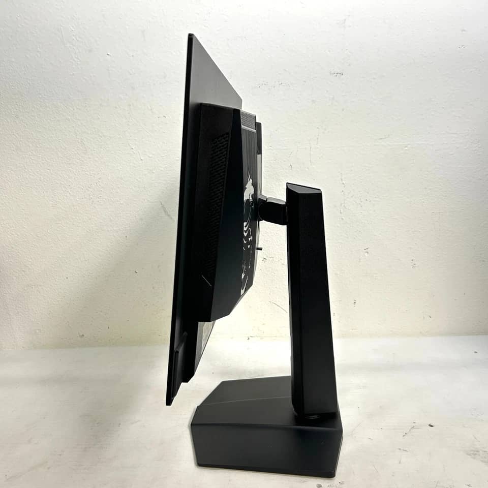 MSI MAG 271QPX QD-OLED Monitors