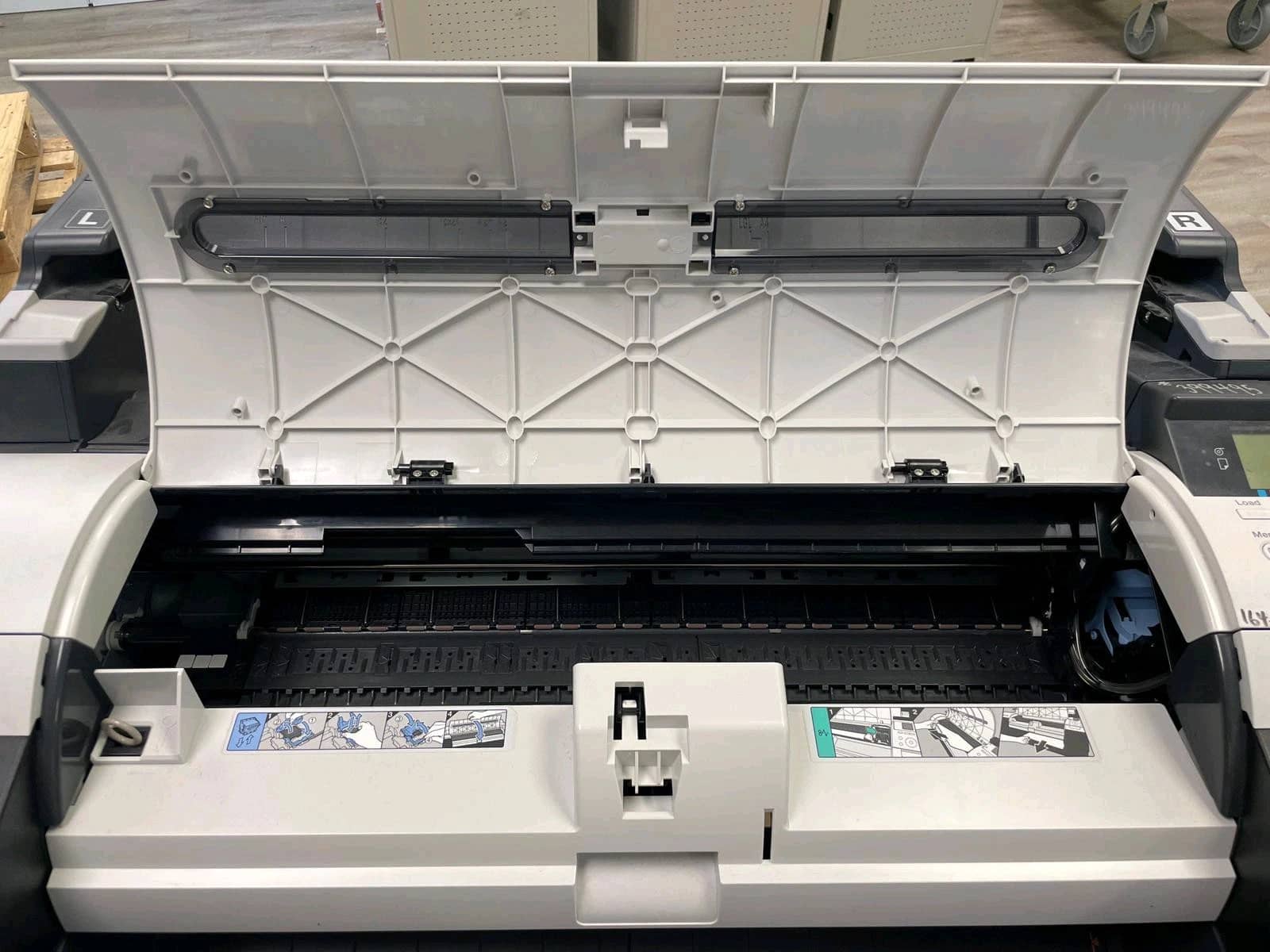 Canon ImagePROGRAF IPF680 Printers Used - Good