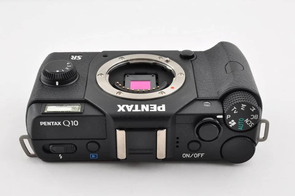Pentax Q10 Digital Cameras Red New Body Only