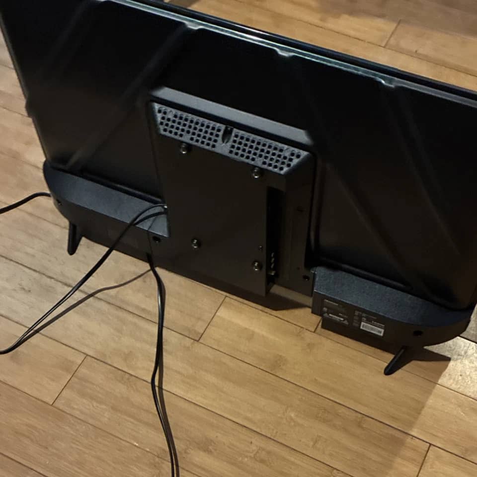 Hisense 32H4030F3 TVs
