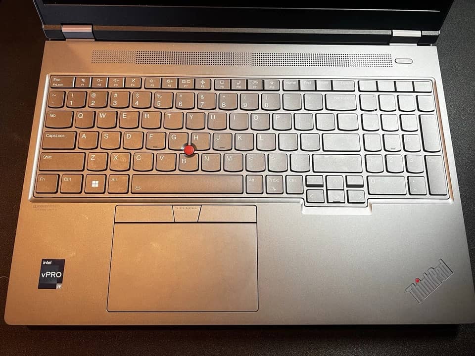 Lenovo ThinkPad P16 Gen 1 Computers