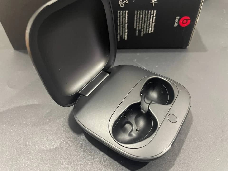 Apple Beats Fit Pro Headphones & Earbuds 