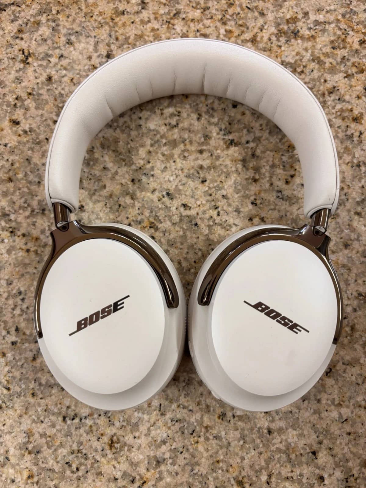 Bose QuietComfort Ultra 2nd Gen Headphones & Earbuds Desert New