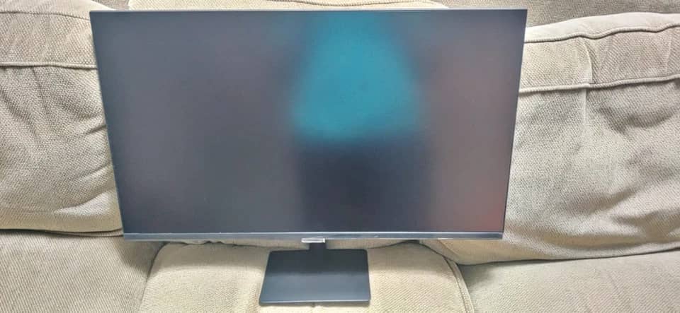 Samsung M70B Monitors