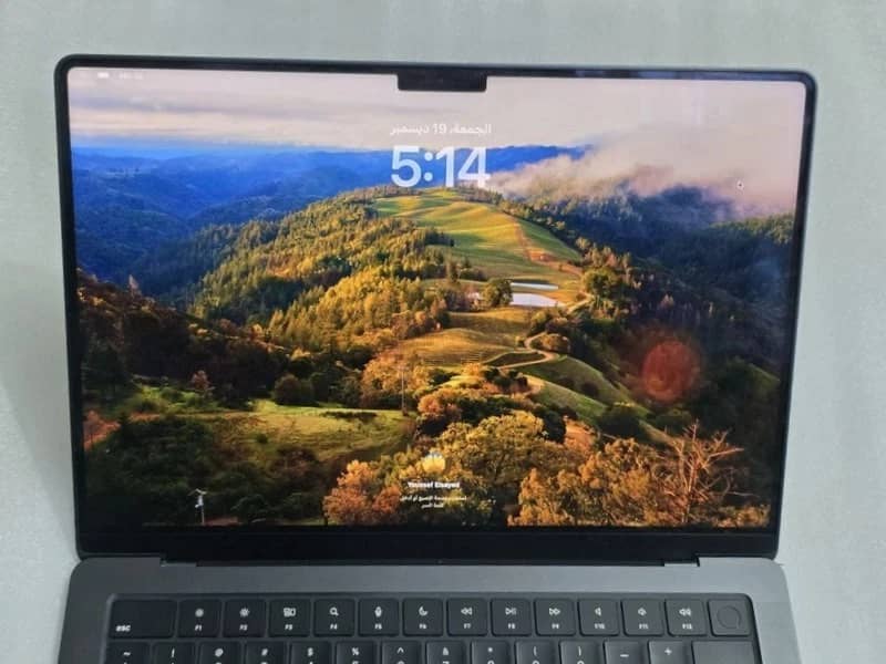 Apple MacBook Pro 15.4-inch Mid 2017 Computers 256GB 16GB Refurbished - Excellent