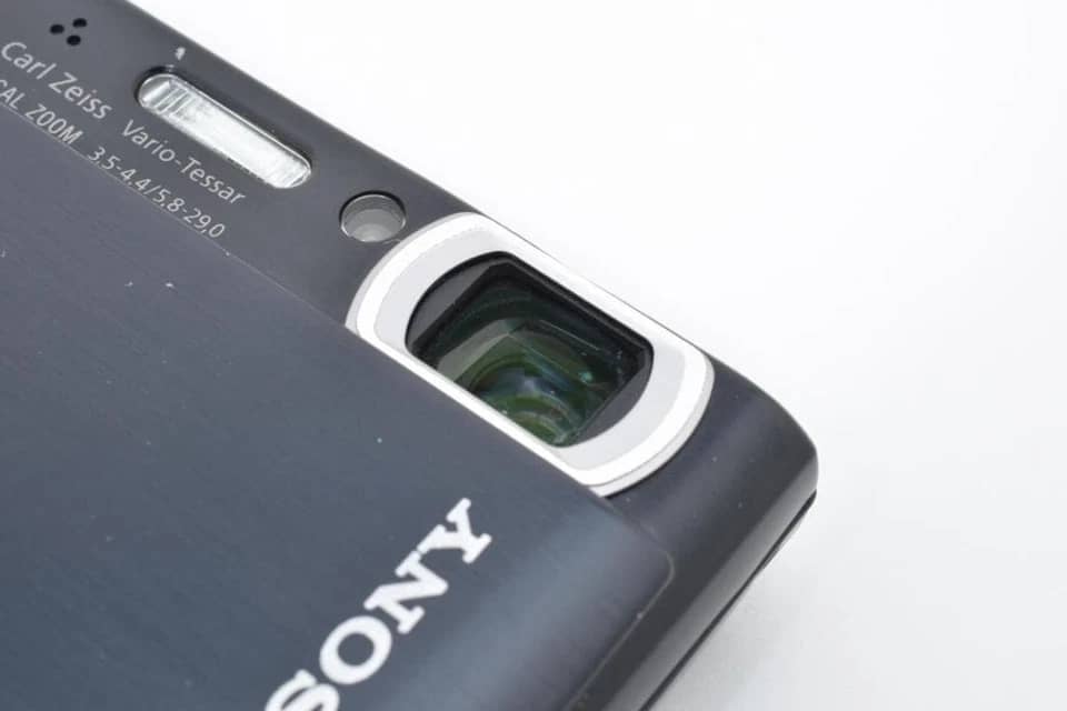 Sony Cyber-shot DSC-T200 Digital Cameras Red New Body Only