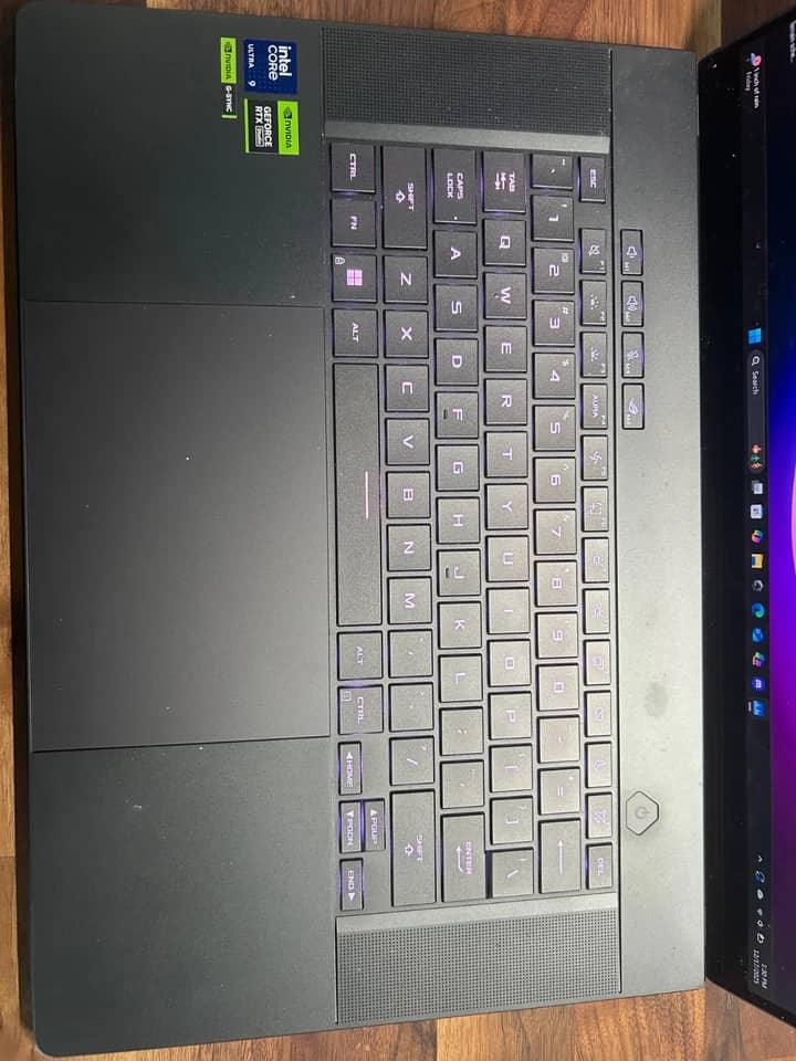 ASUS ROG Zephyrus M16 Computers