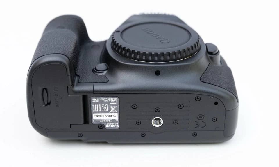 Canon EOS 5DS Digital Cameras Black New Body Only