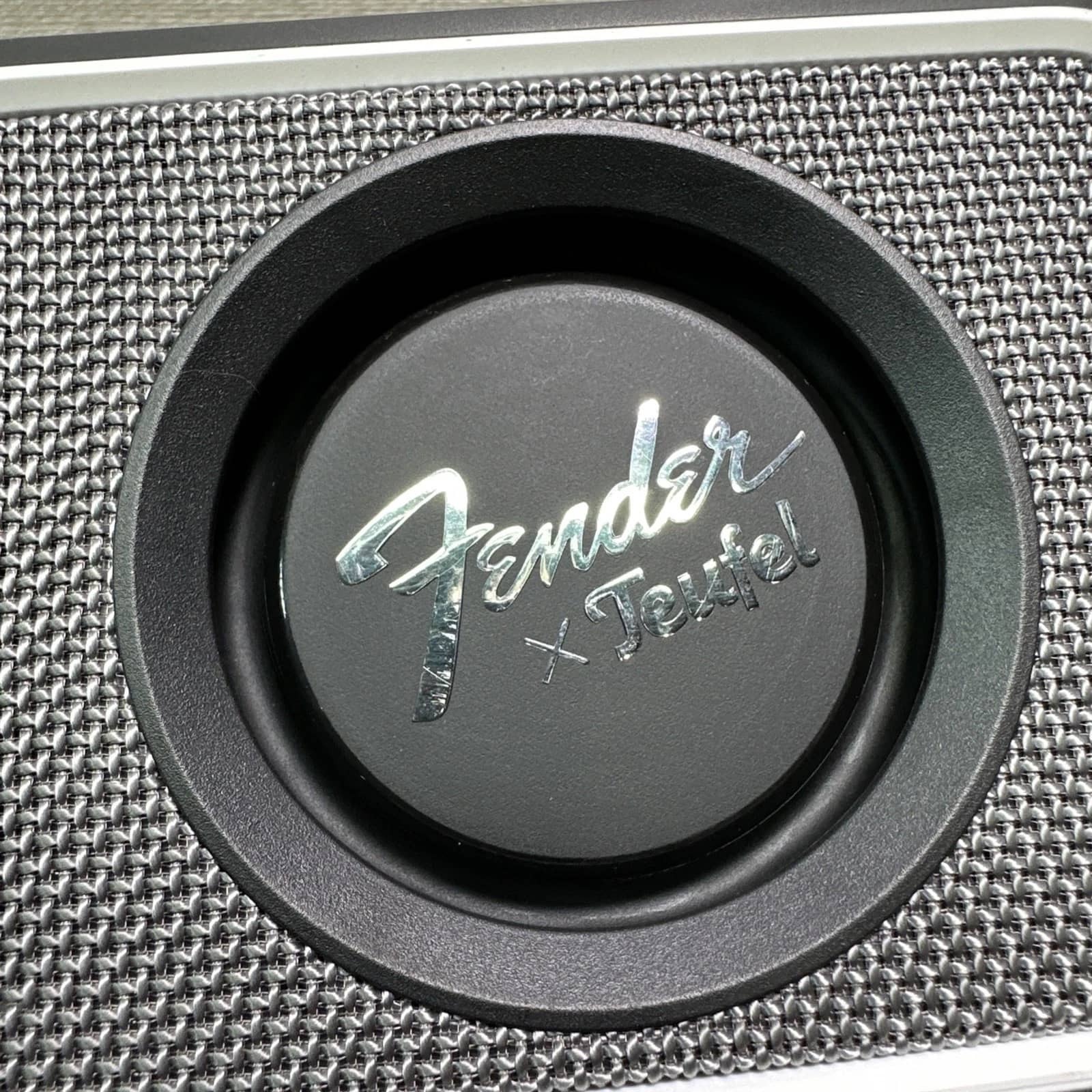 Teufel ROCKSTER GO 2 Portable Bluetooth Speakers Mix New