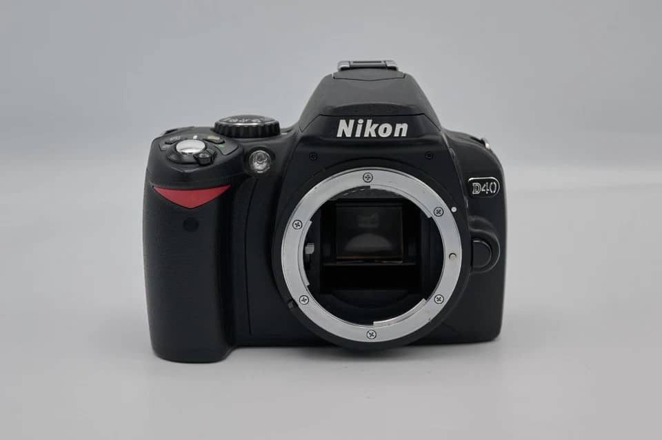 Nikon D40 Digital Cameras Black New Body Only