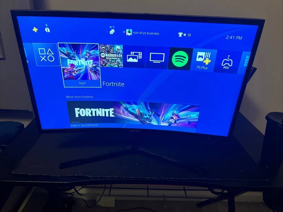 Samsung LC32R502FH Monitors