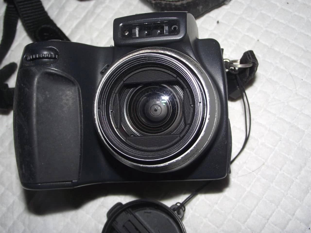 Kodak dx6490 Digital Cameras Black Used - Good Body Only