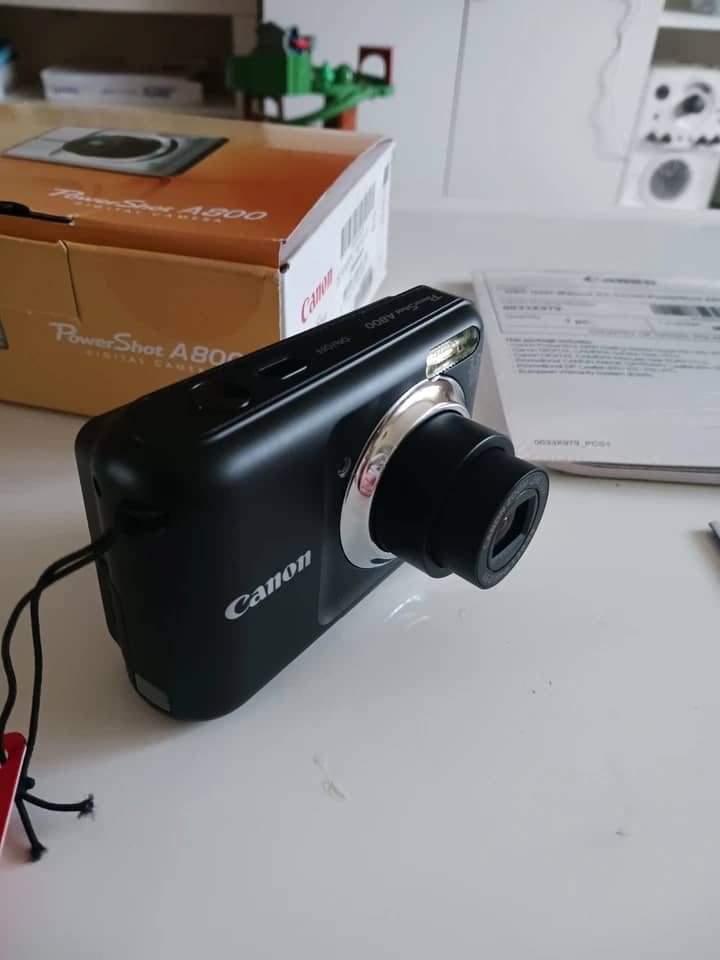 Canon PowerShot A800 Digital Cameras Blue Used - Good Body Only
