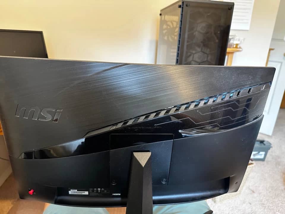 MSI Optix G24C Monitors