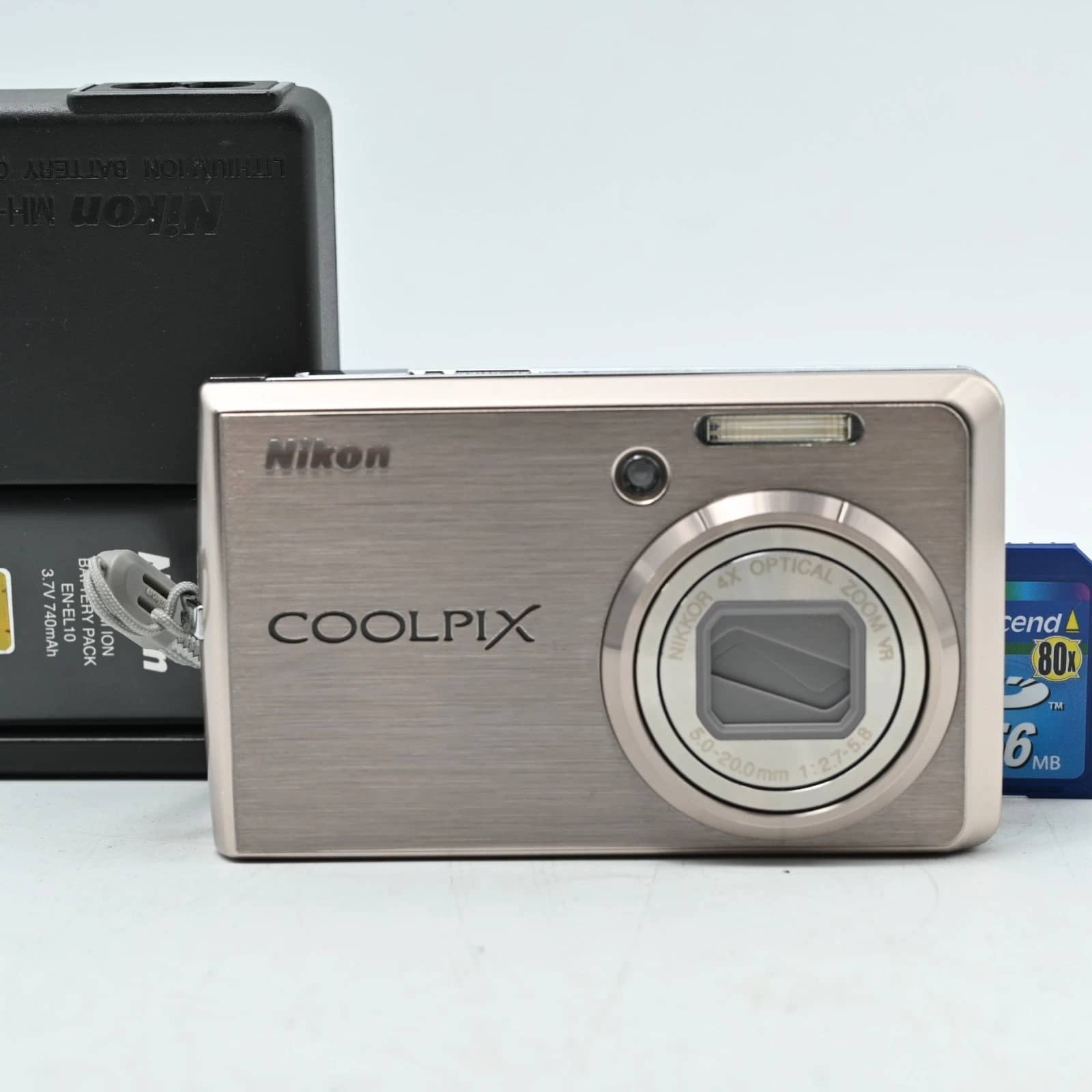 Nikon COOLPIX S600 Digital Cameras Black New Body Only