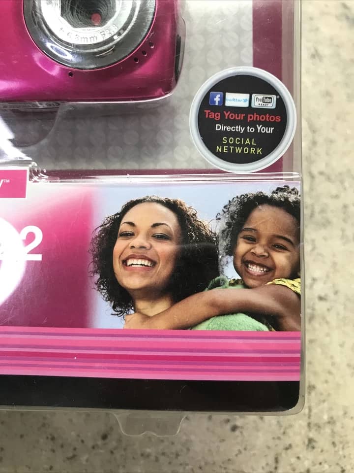 Vivitar ViviCam X022 Digital Cameras pink Used - Good Body Only