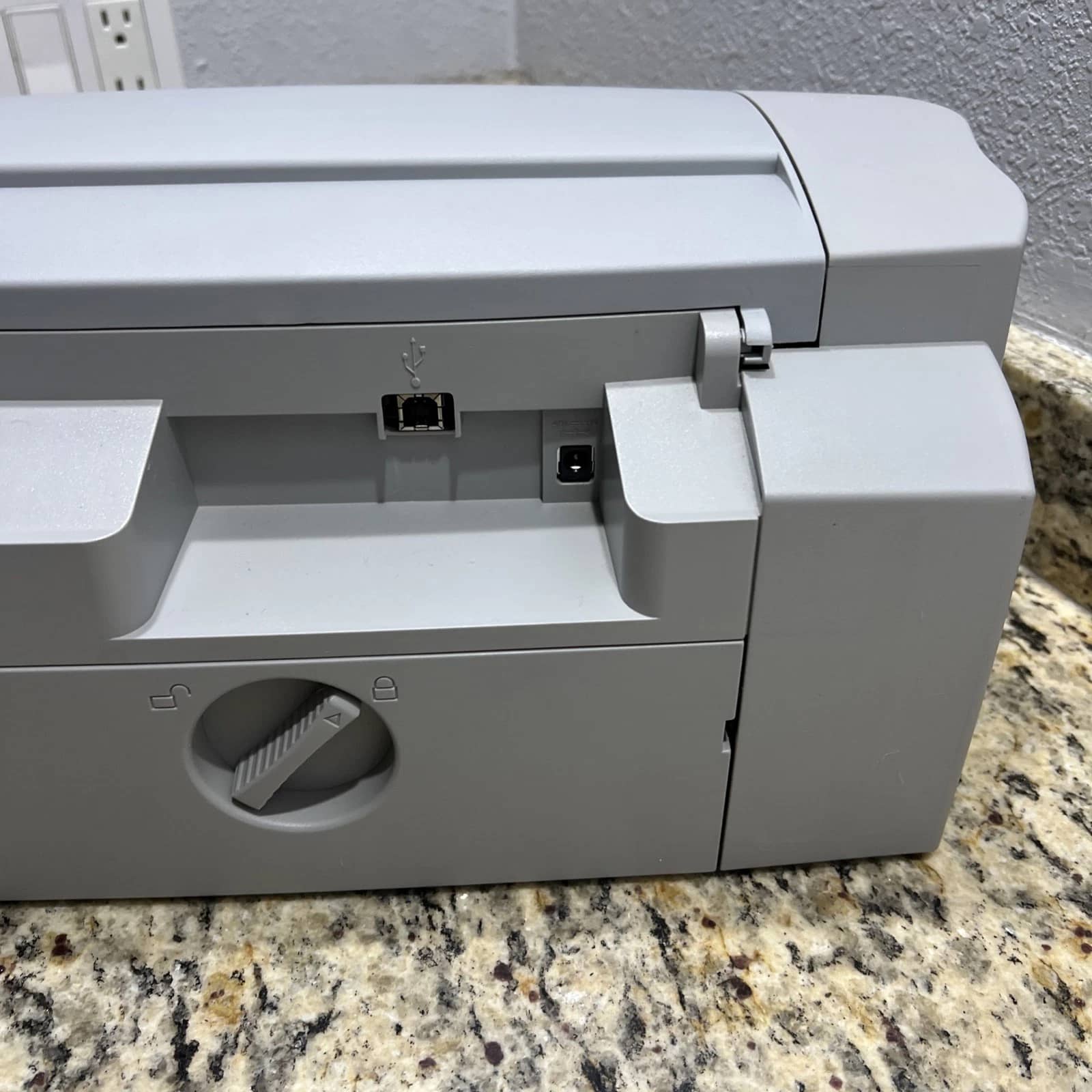 HP Deskjet 825C Printers Used - Good