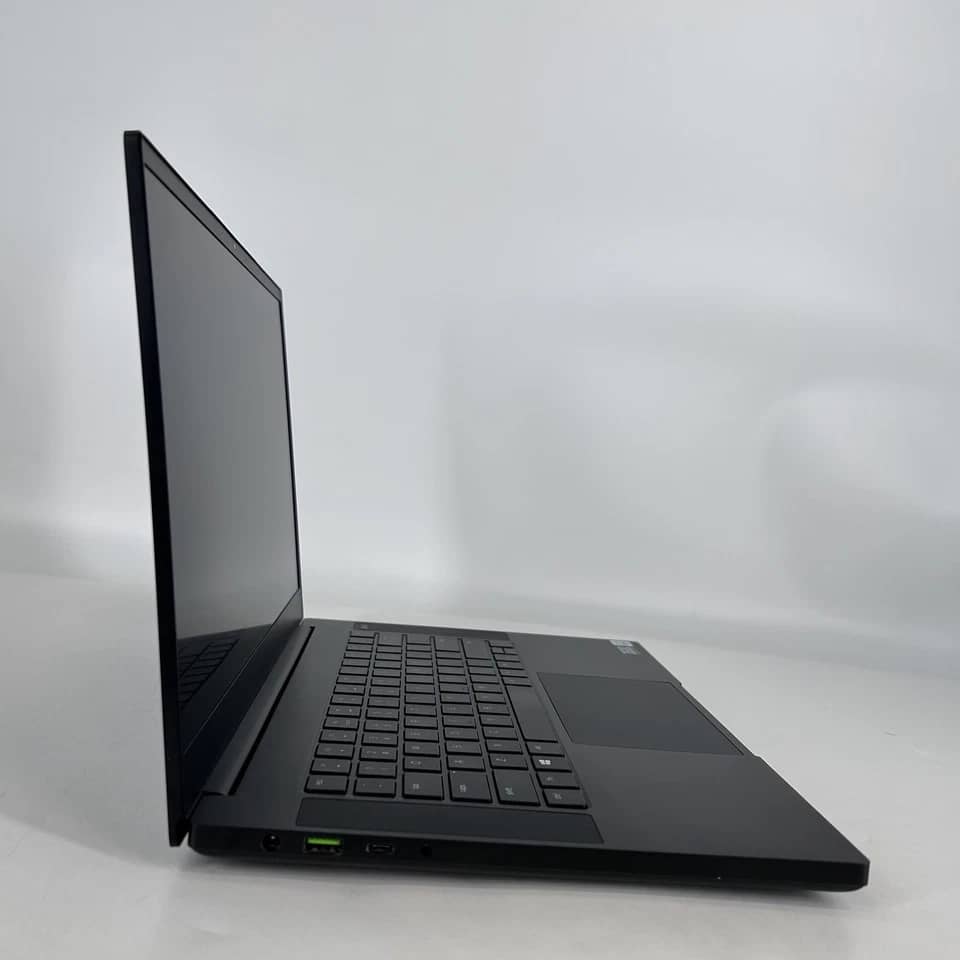 Razer 15-bs1 Computers