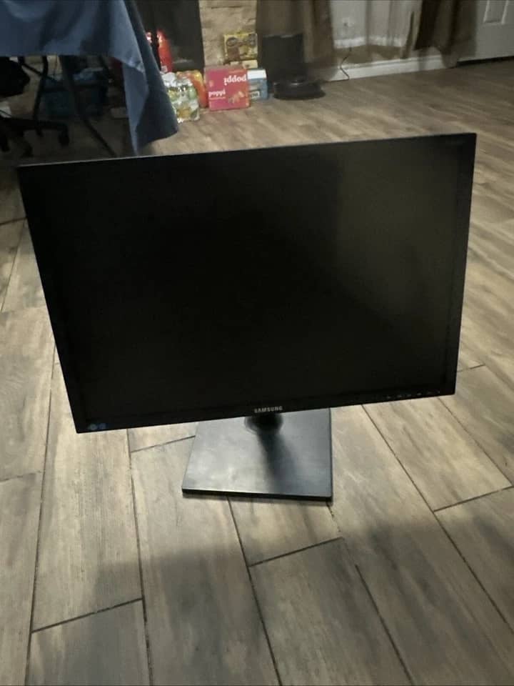Samsung S24C450D Monitors